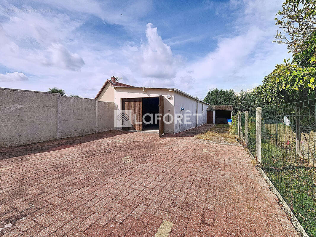 Maison à SAINT-PIERRE-LES-ELBEUF