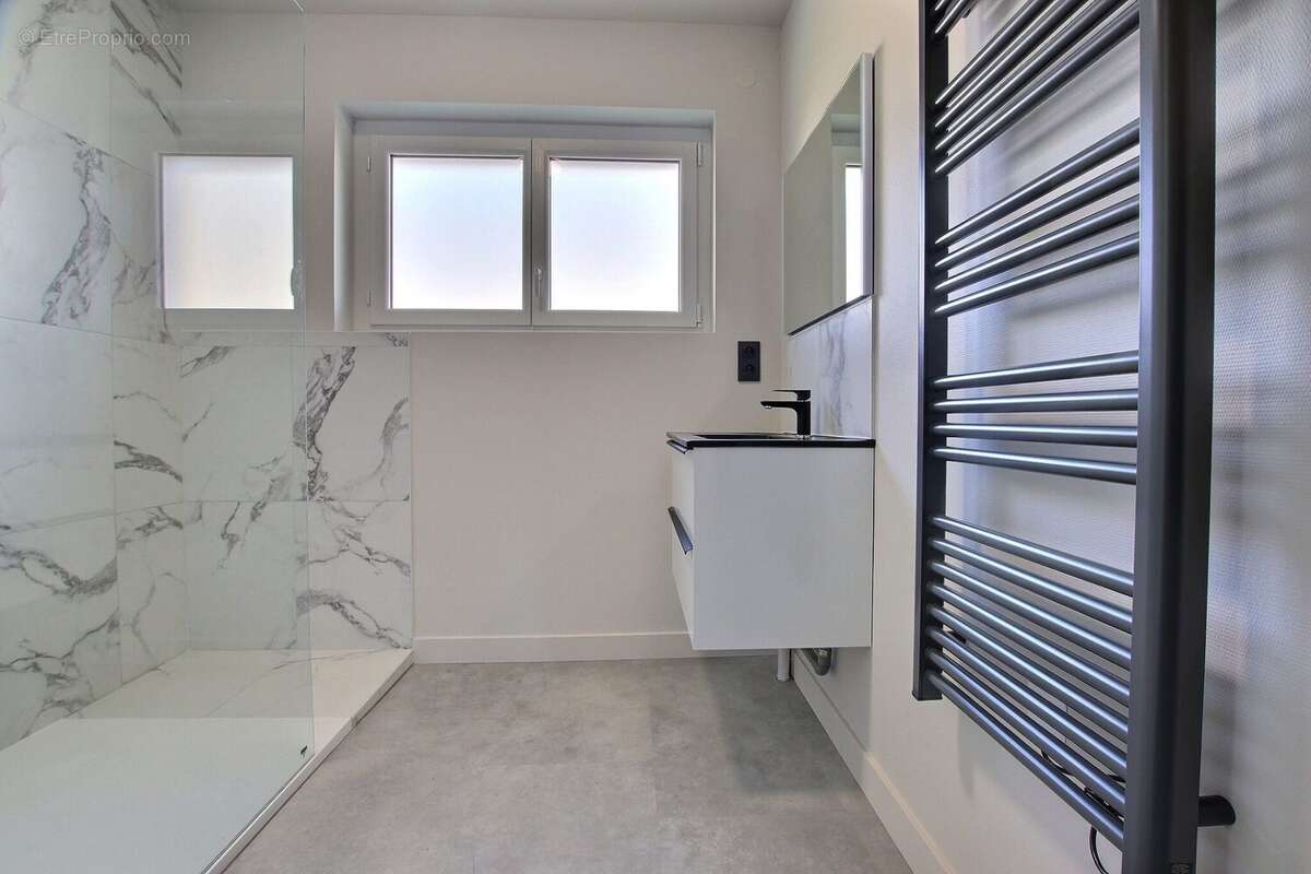 Maison à COURNON-D&#039;AUVERGNE