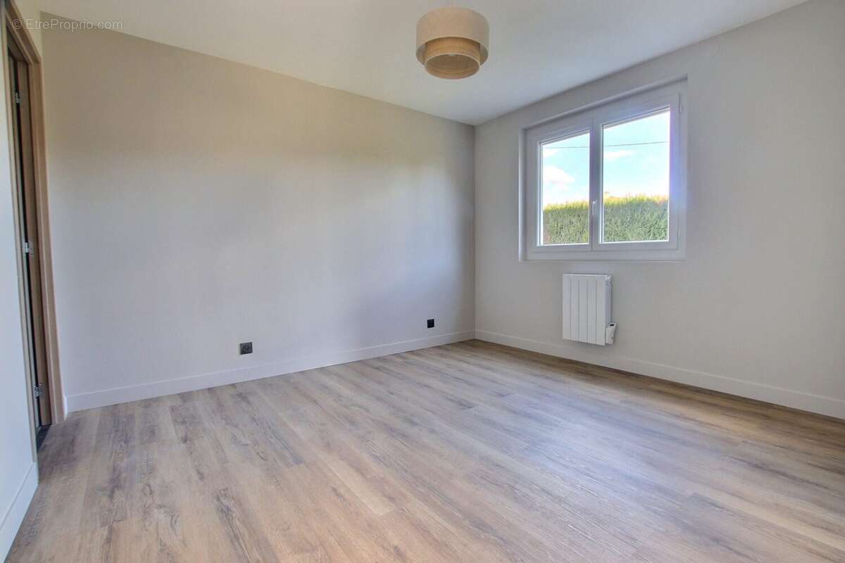 Maison à COURNON-D&#039;AUVERGNE