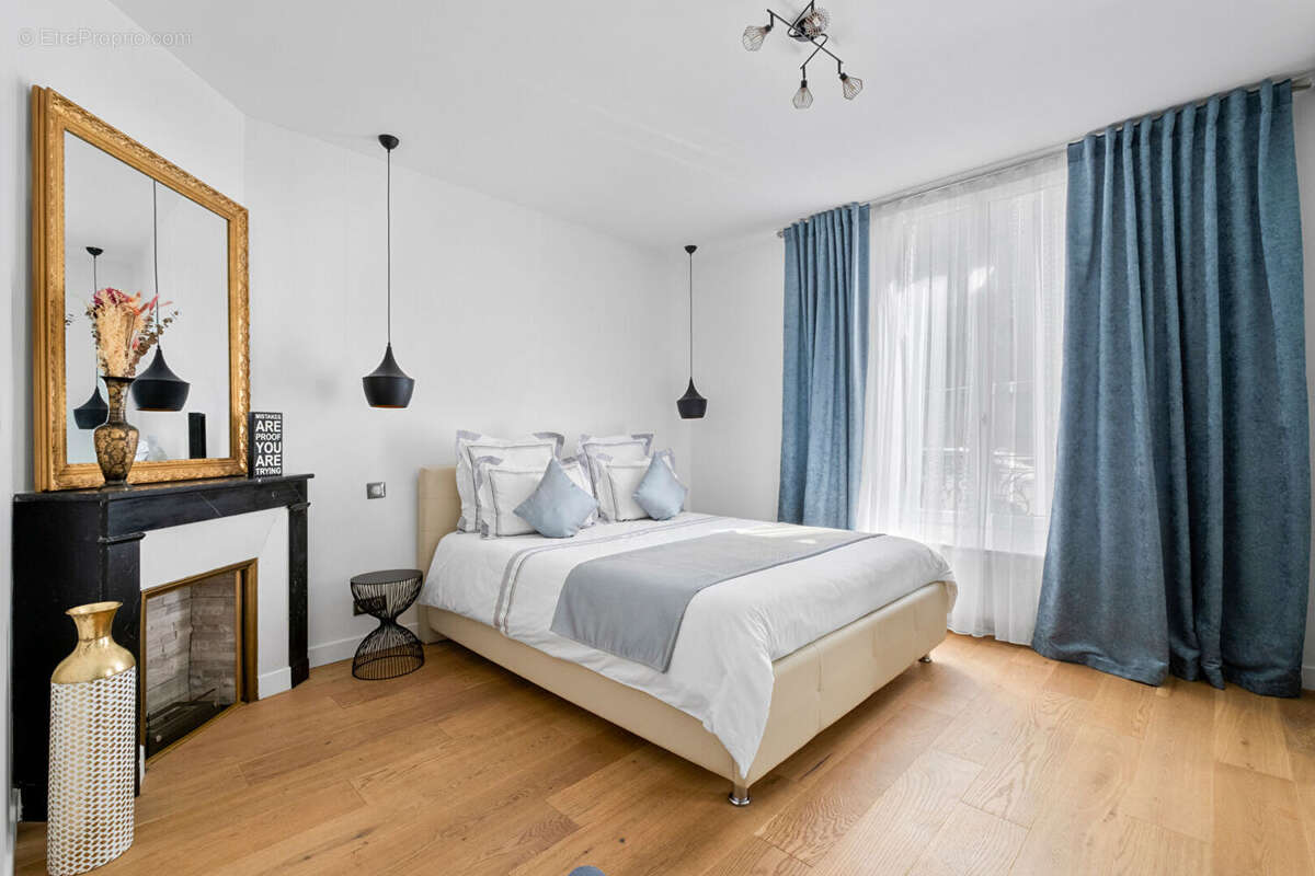 Appartement à SURESNES