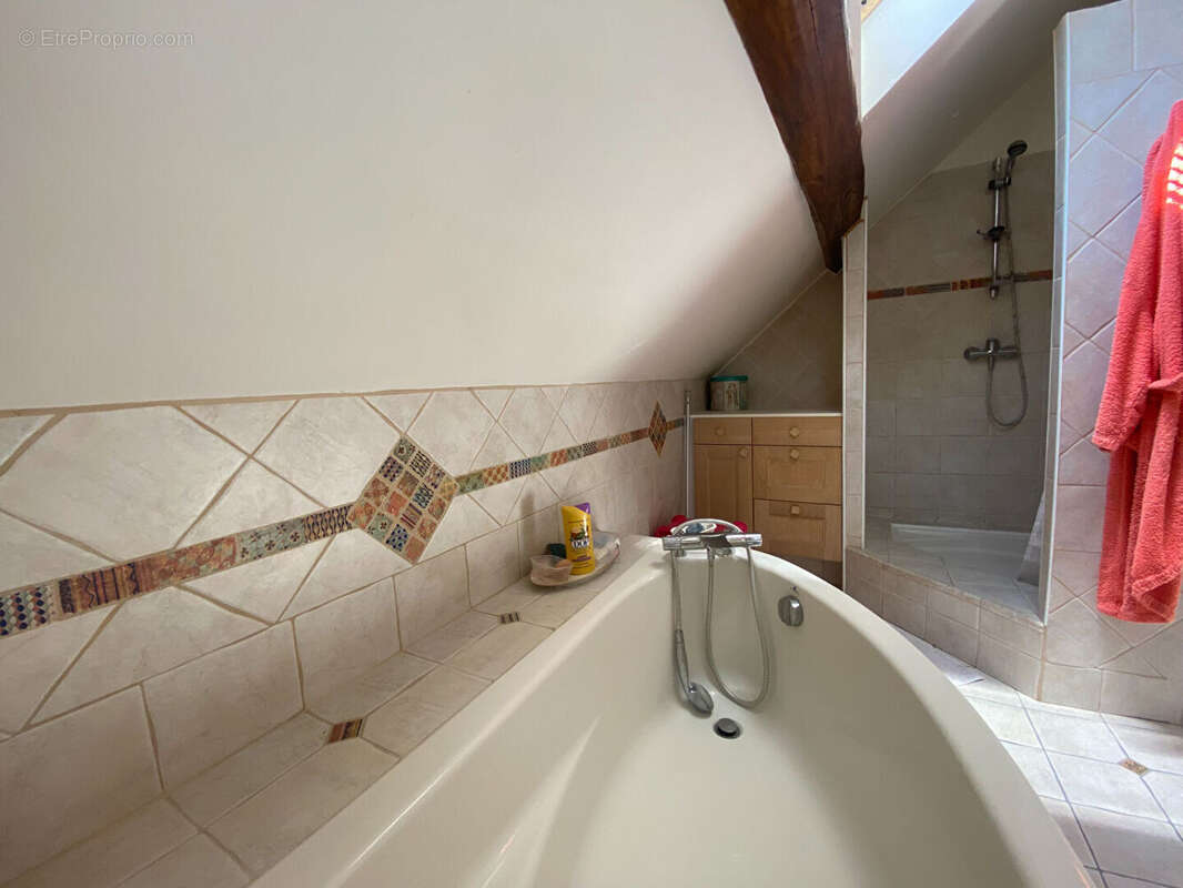 Maison à NOGENT-LE-ROI