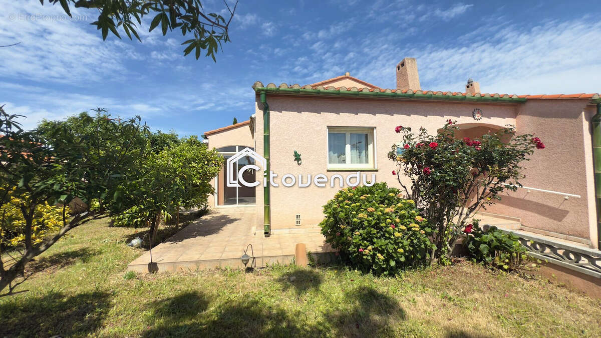 Maison à SAINT-GENIS-DES-FONTAINES