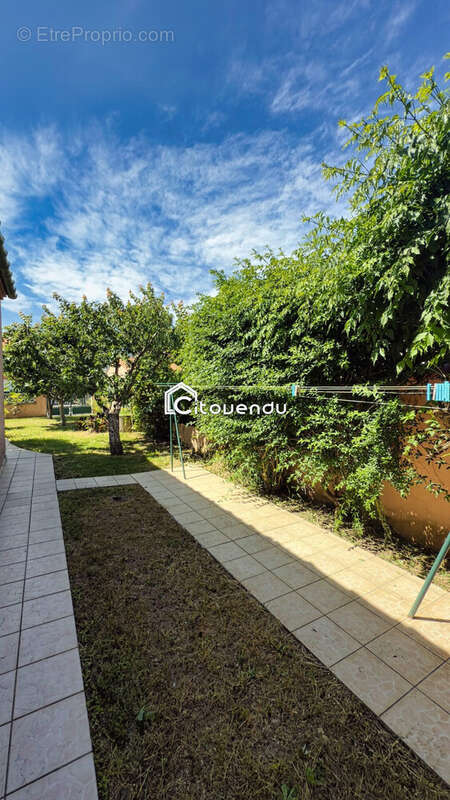 Maison à SAINT-GENIS-DES-FONTAINES