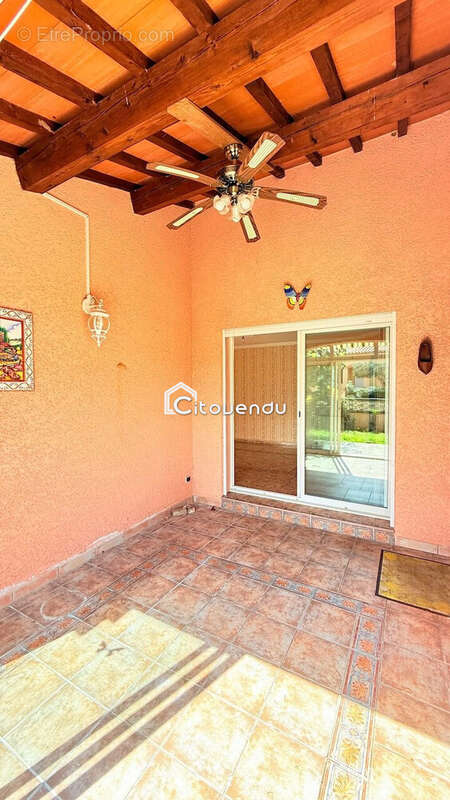 Maison à SAINT-GENIS-DES-FONTAINES