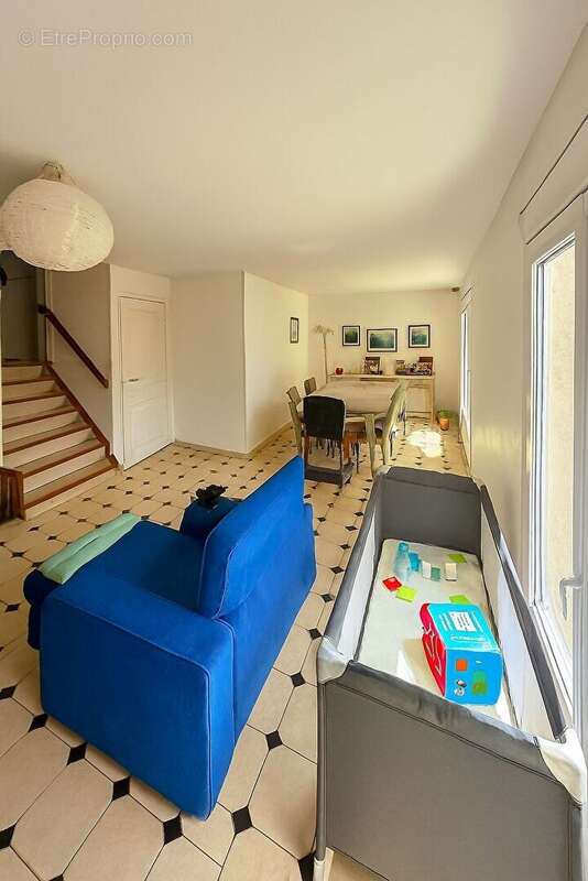 Maison à SAINTE-GENEVIEVE