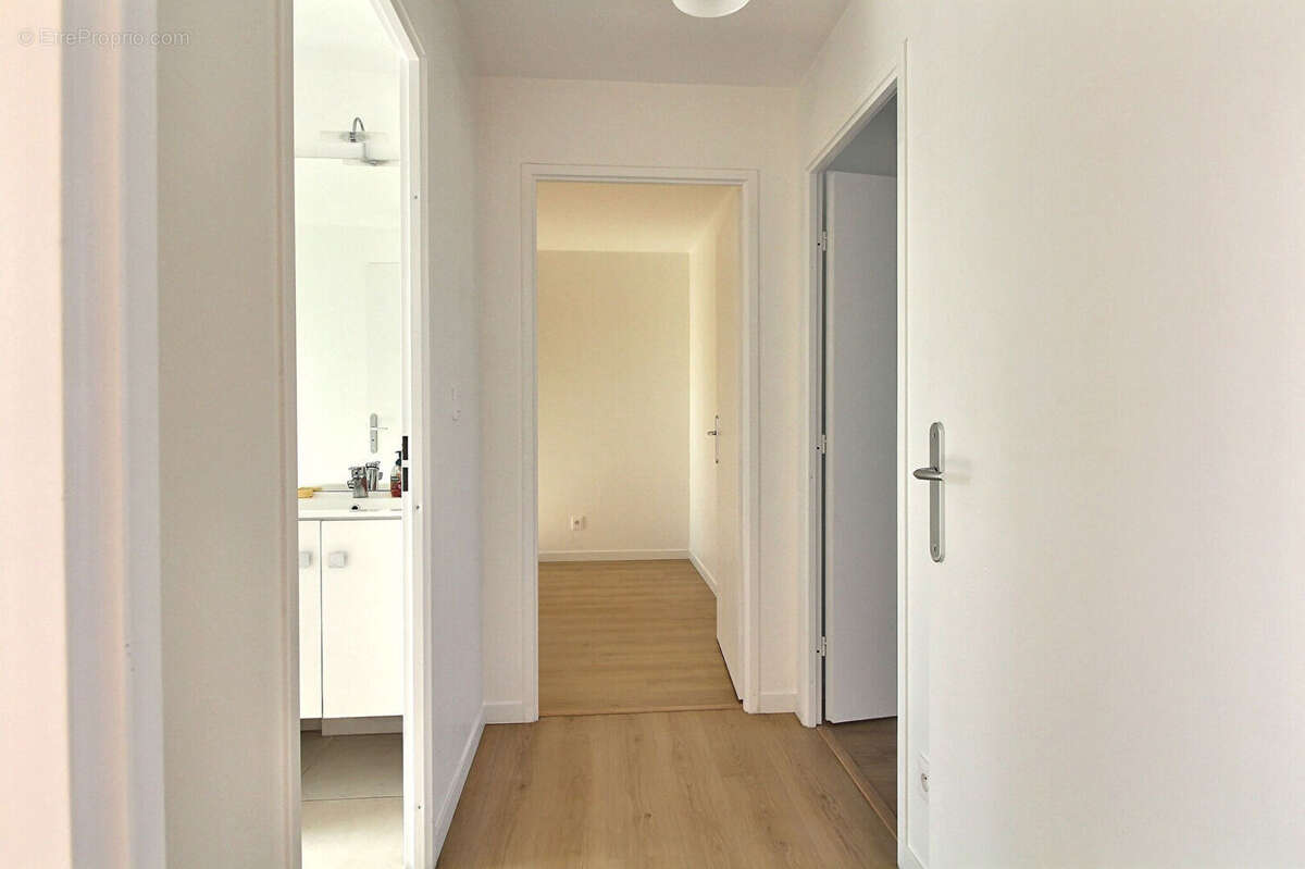 Appartement à COLOMBES