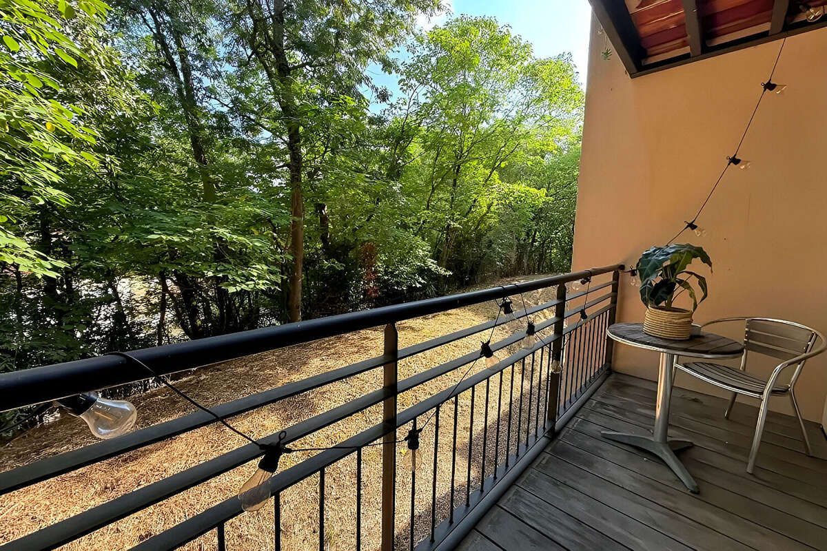 Appartement à RAMONVILLE-SAINT-AGNE