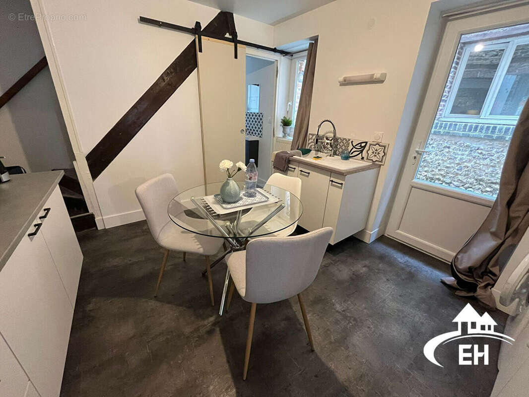 Maison à L&#039;AIGLE