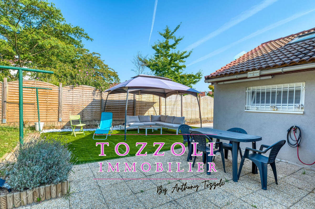 Maison à LA VERPILLIERE