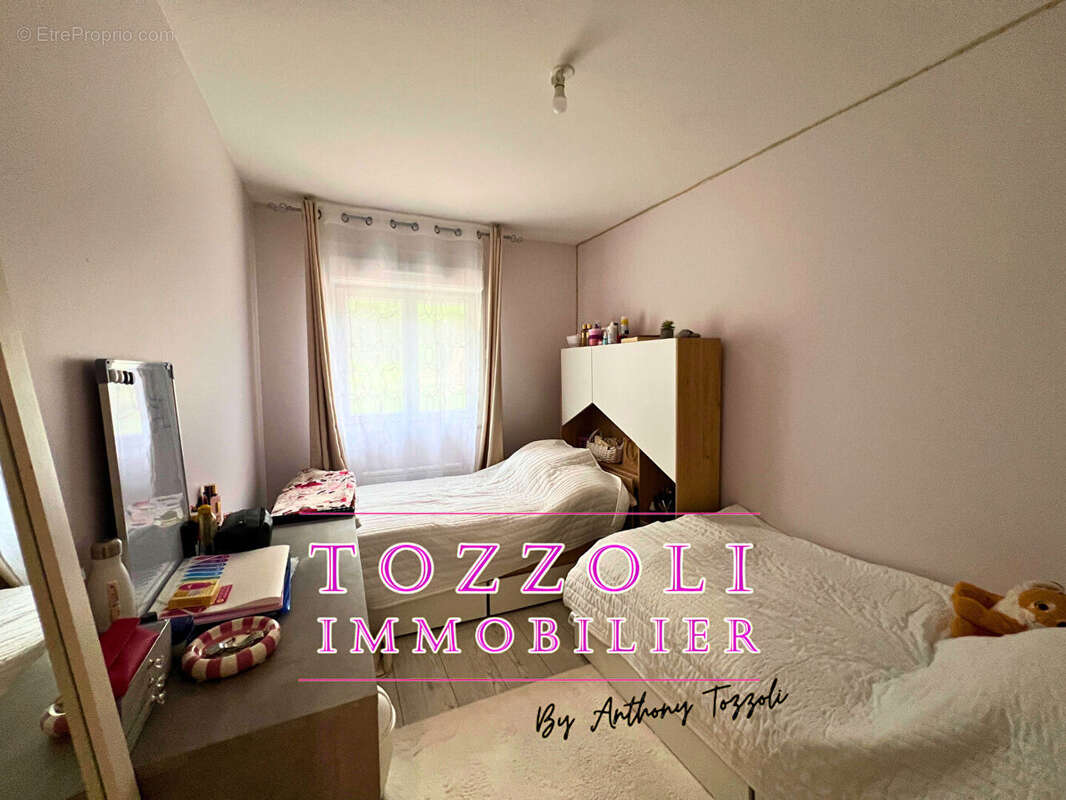 Maison à LA VERPILLIERE