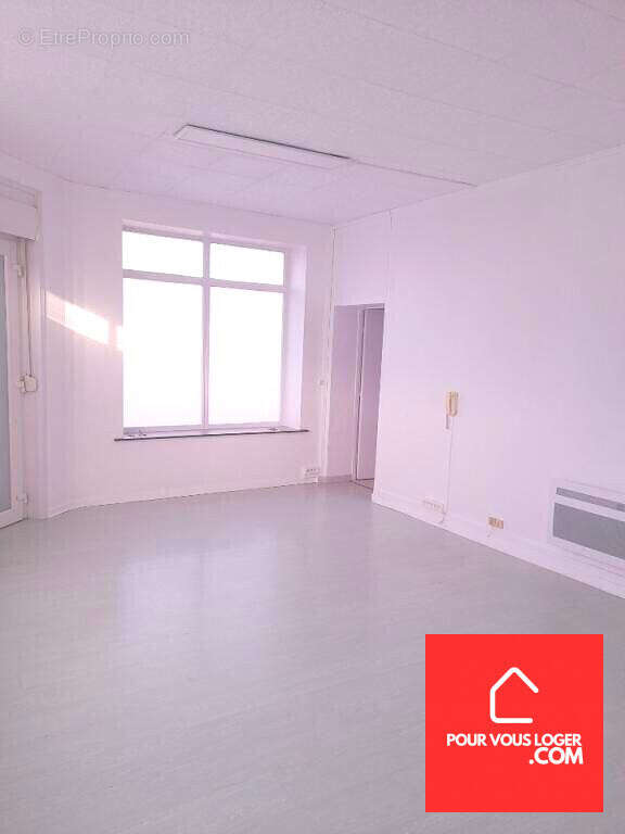 Appartement à SIN-LE-NOBLE