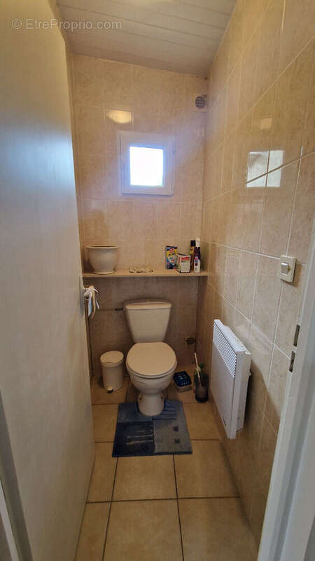 Maison à PIEGUT-PLUVIERS