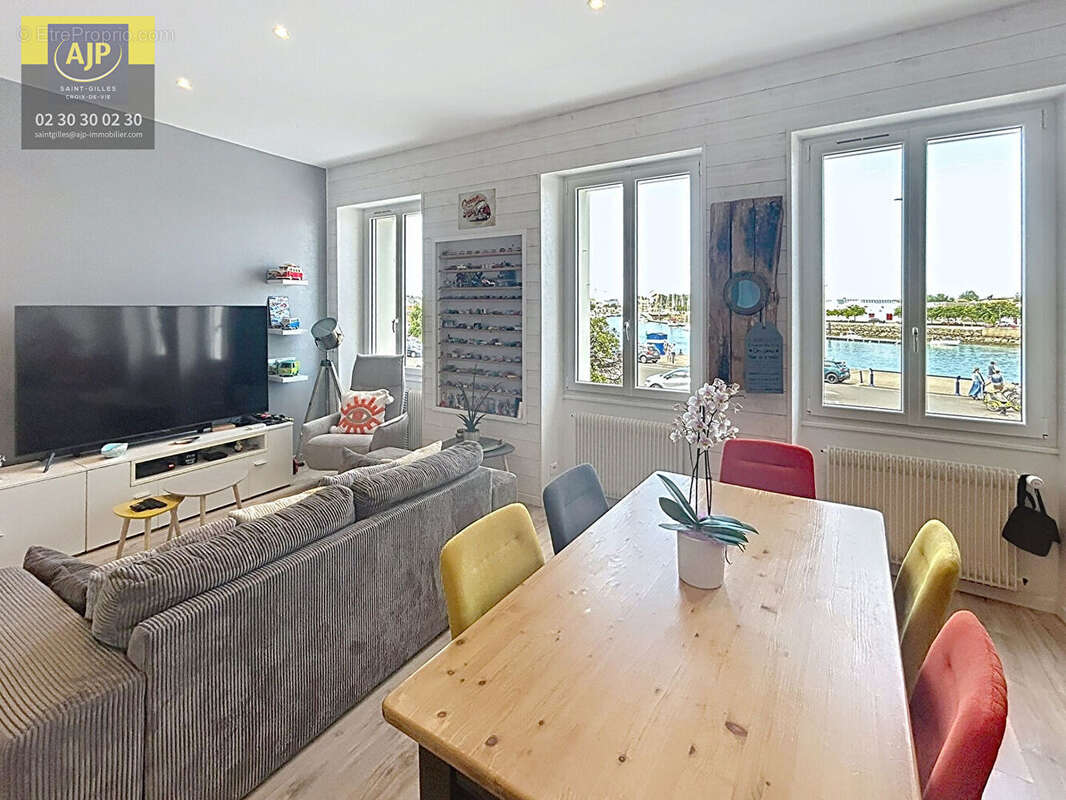 Commerce à SAINT-GILLES-CROIX-DE-VIE