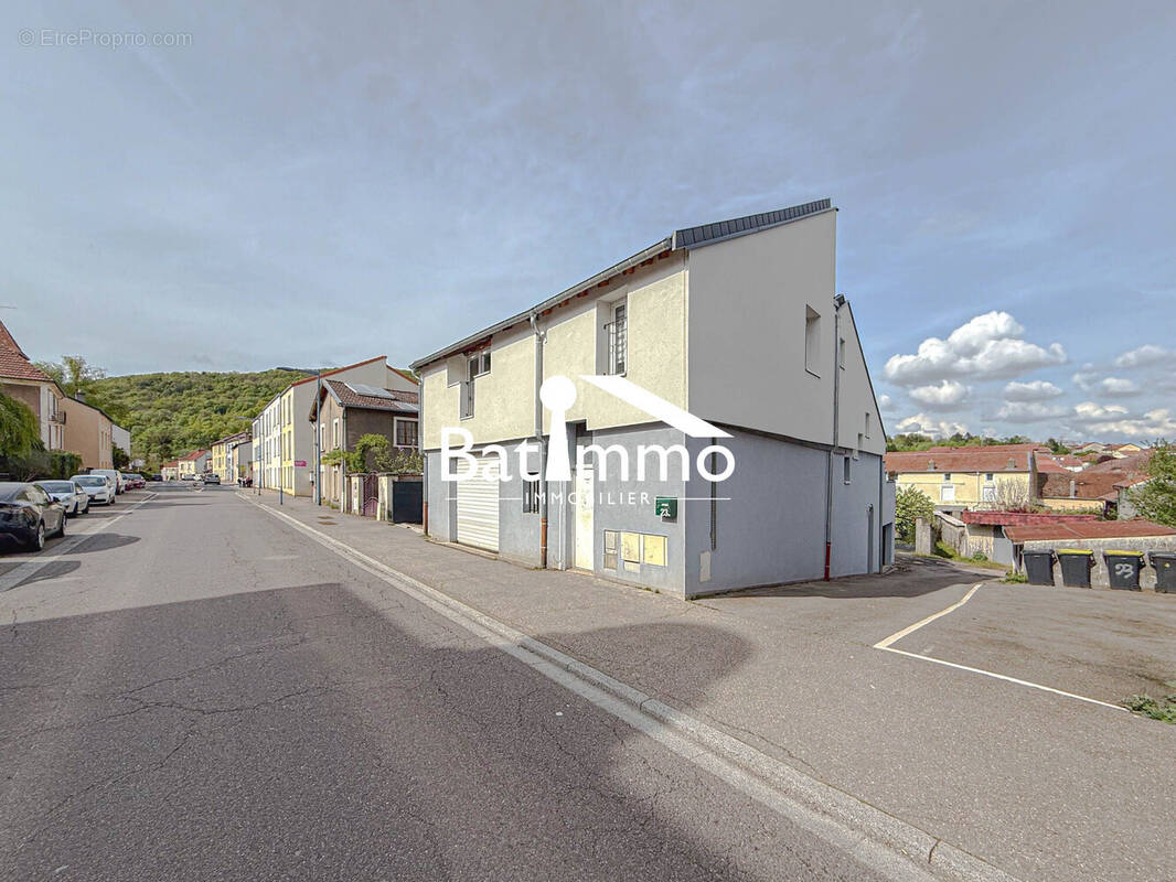 Appartement à ARS-SUR-MOSELLE