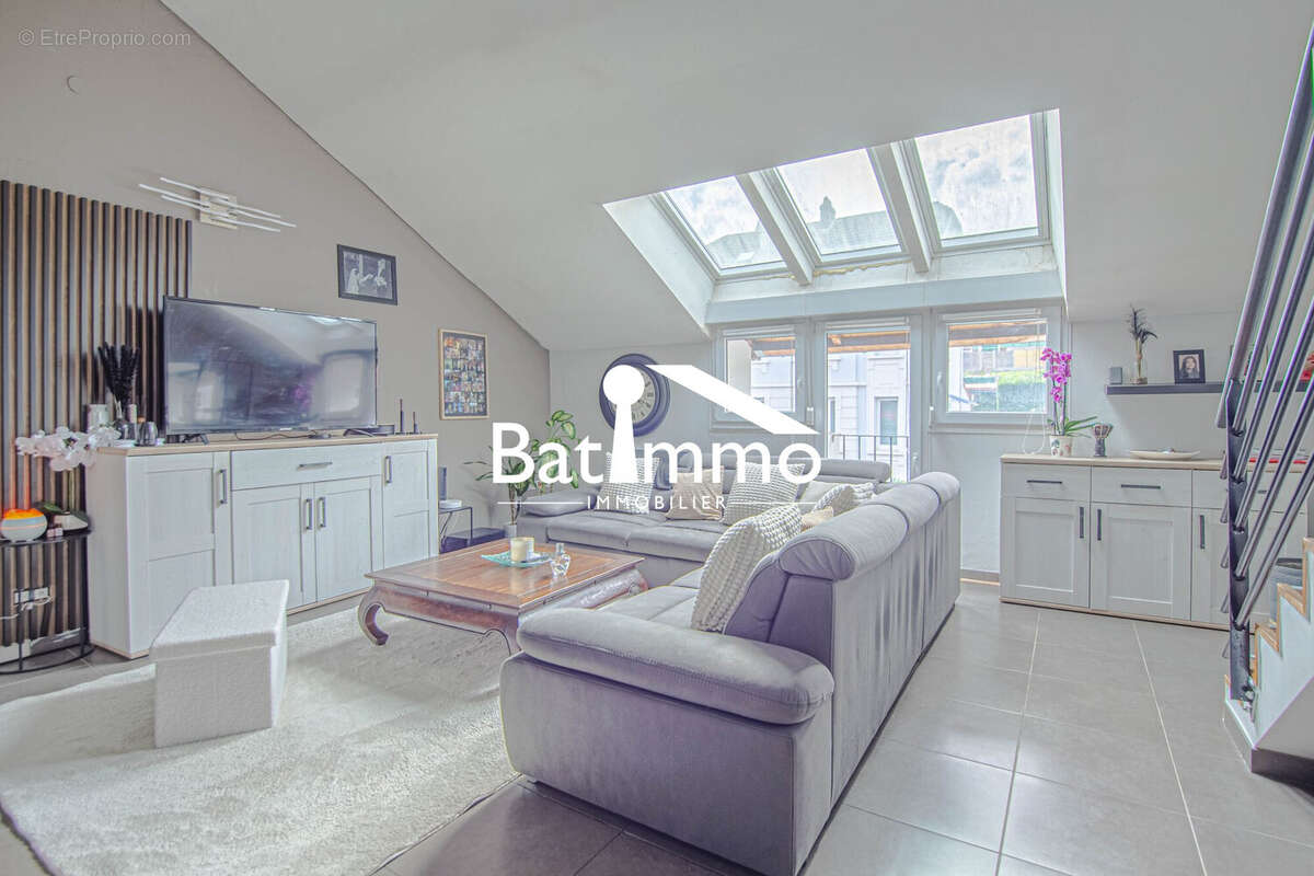 Appartement à ARS-SUR-MOSELLE