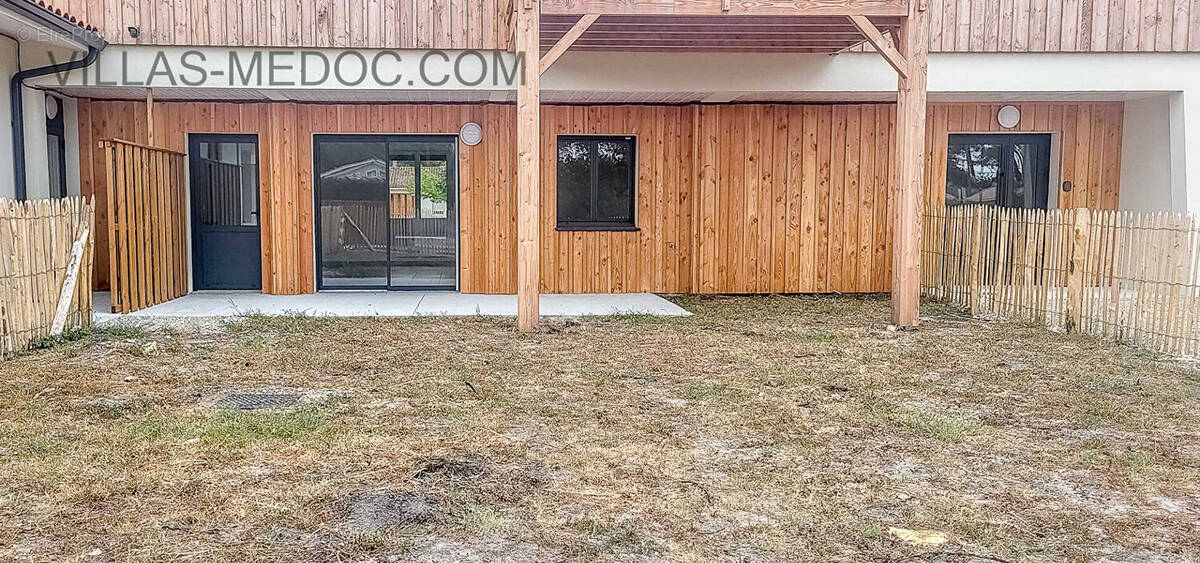 Appartement à VENDAYS-MONTALIVET