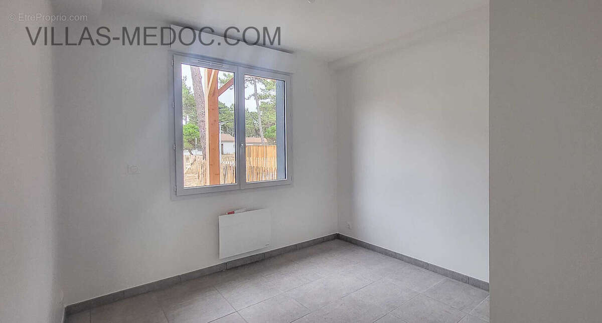 Appartement à VENDAYS-MONTALIVET