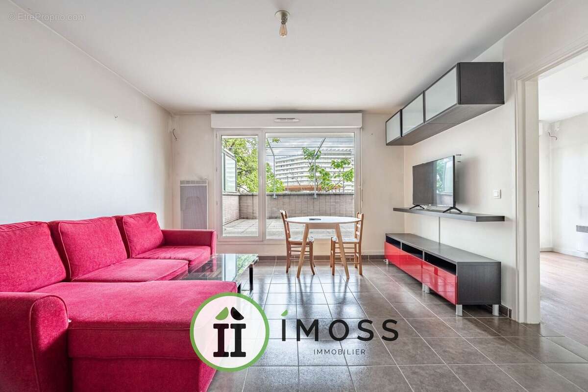 Appartement à LA COURNEUVE