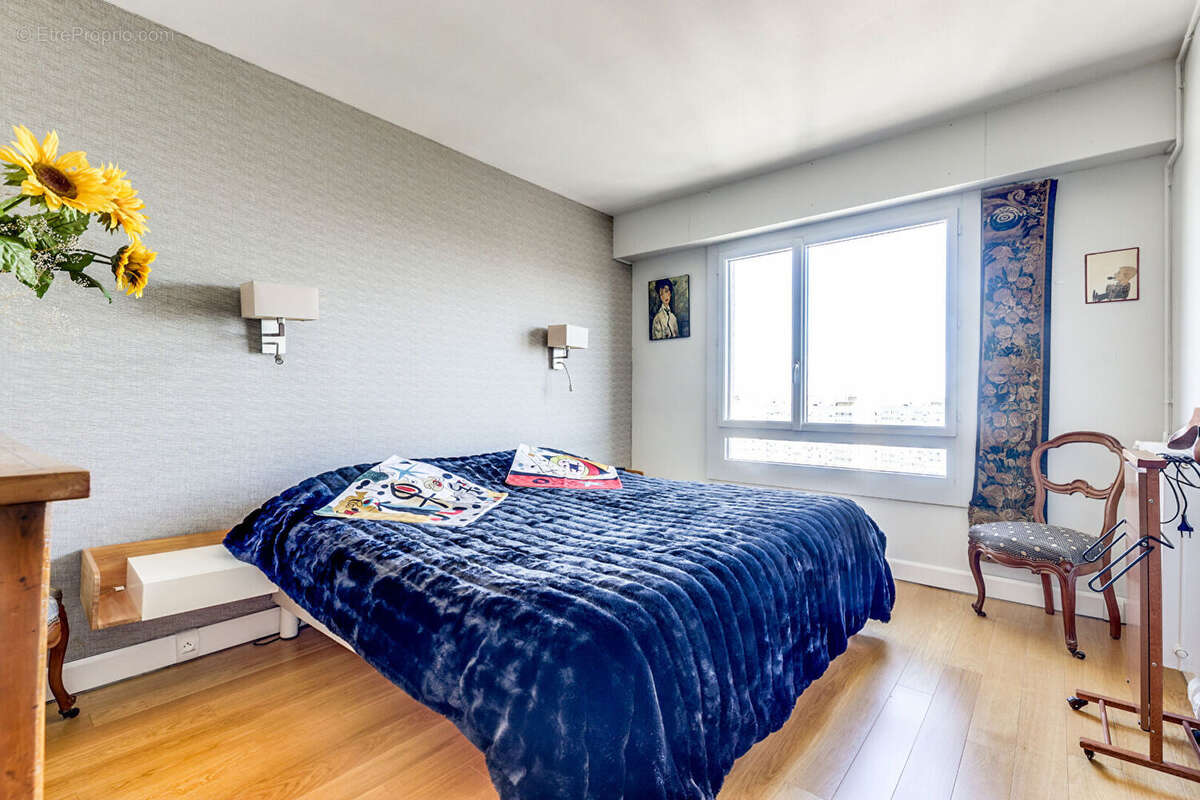 Appartement à PARIS-20E