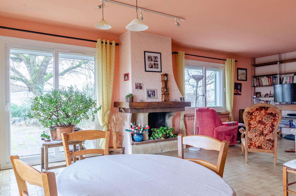 Photo 5 - Maison à SAINT-DIDIER-DE-FORMANS