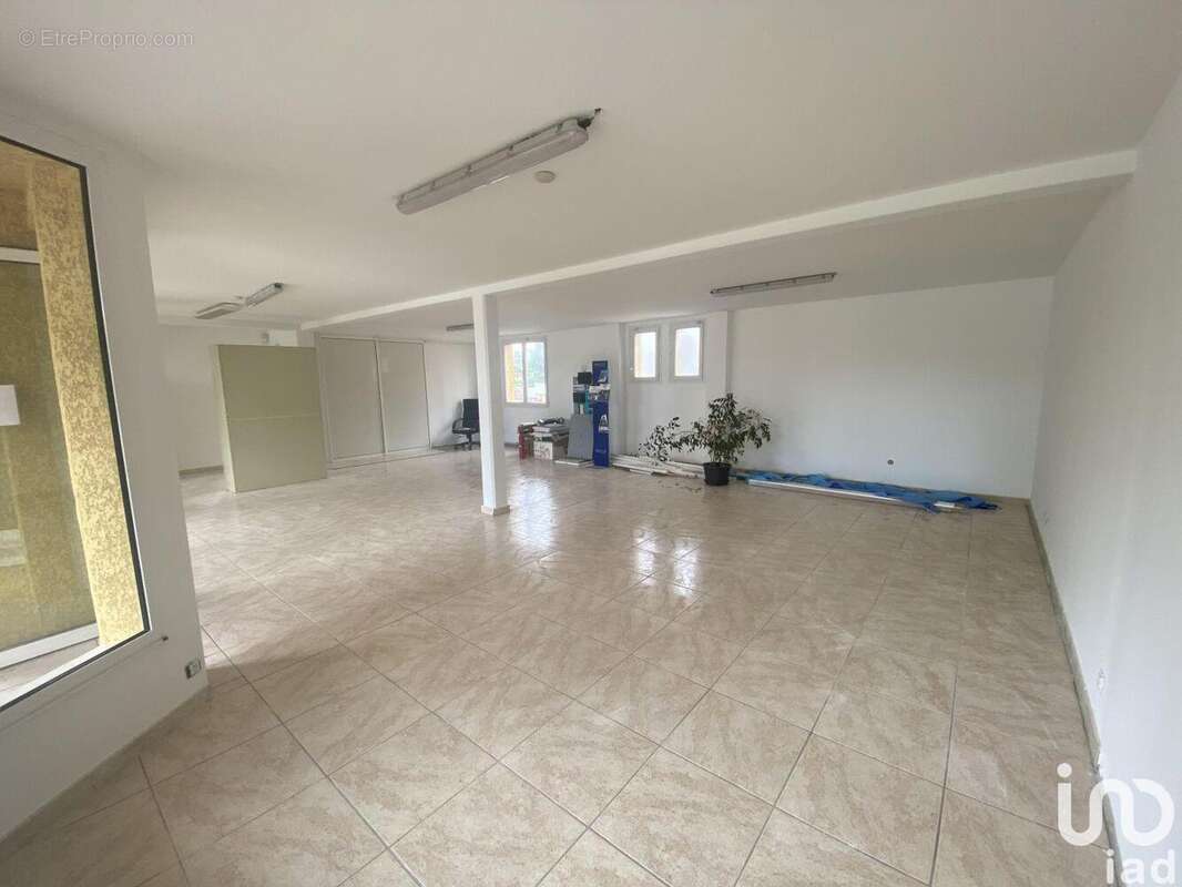 Photo 2 - Commerce à ROUFFIAC-TOLOSAN