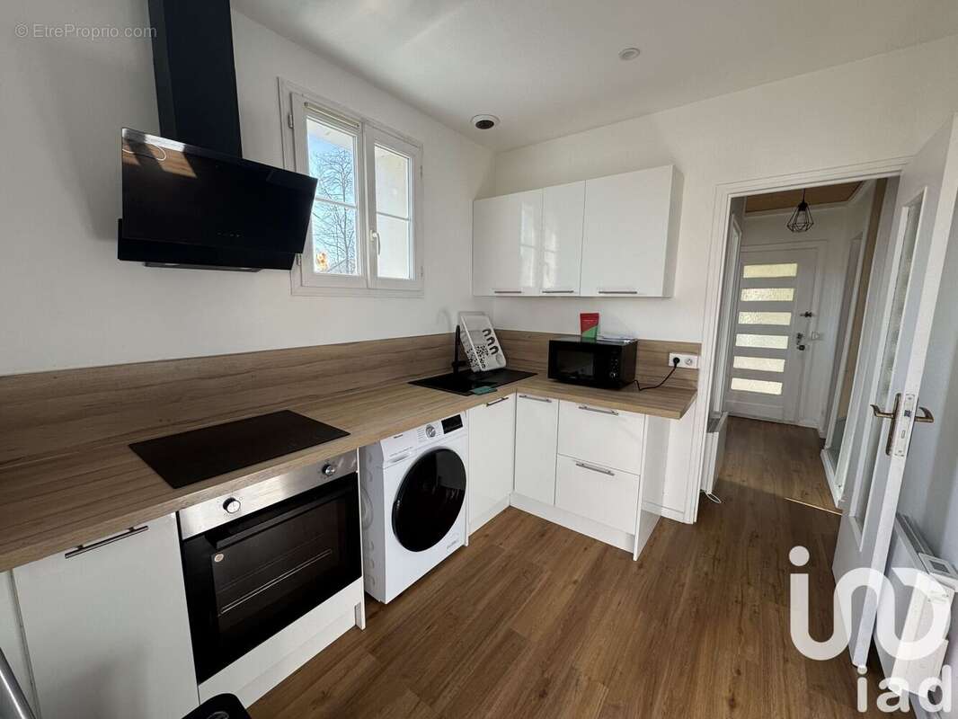 Photo 2 - Maison à DAMMARIE-LES-LYS