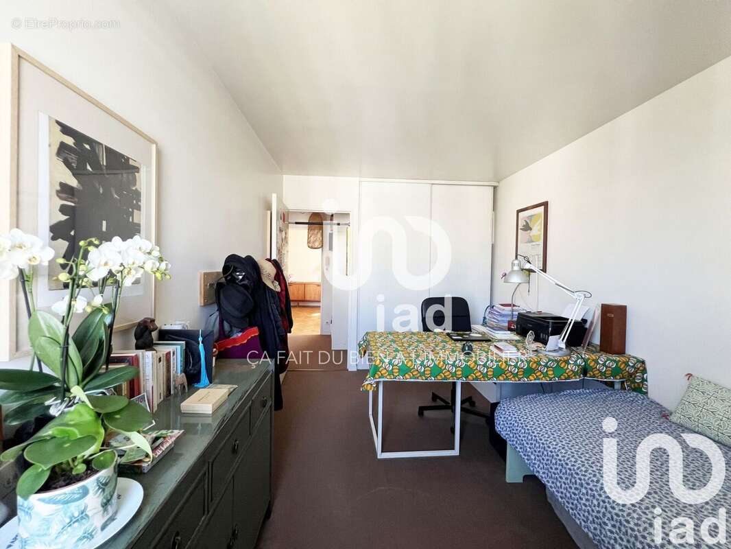 Photo 7 - Appartement à SURESNES