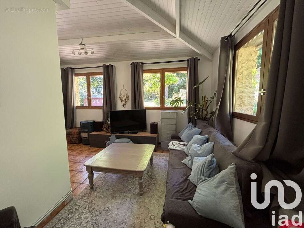 Photo 3 - Maison à COURGENT