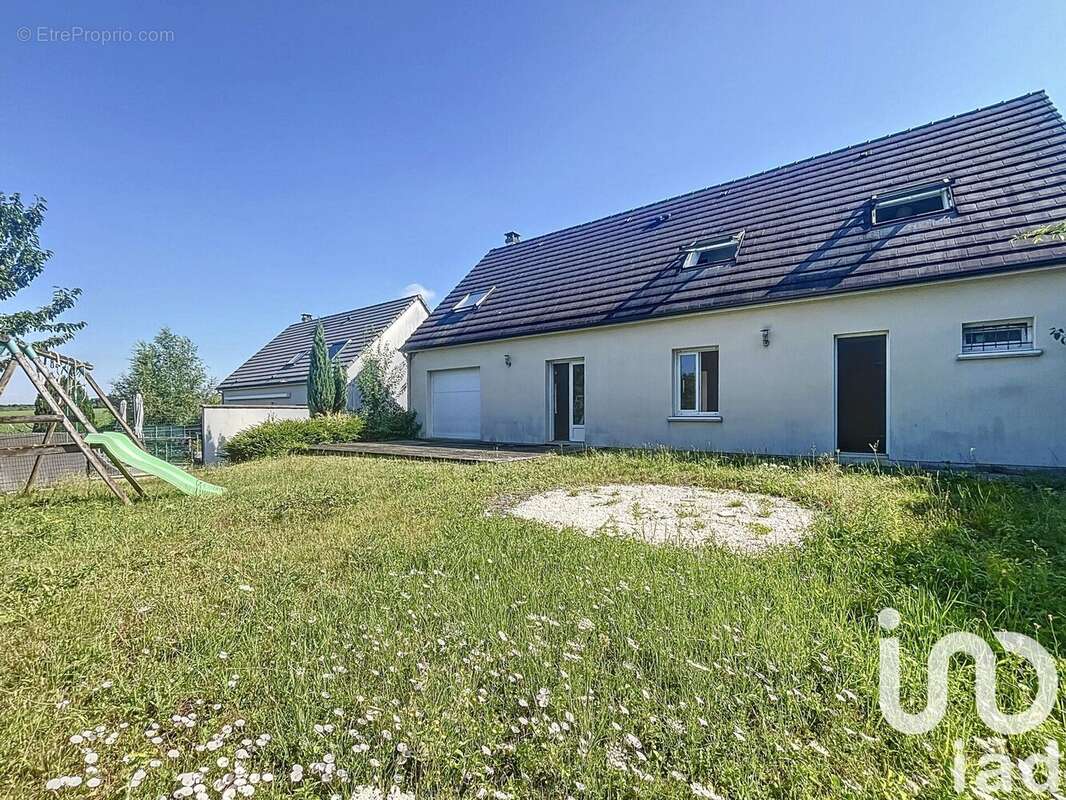 Photo 2 - Maison à BOVES