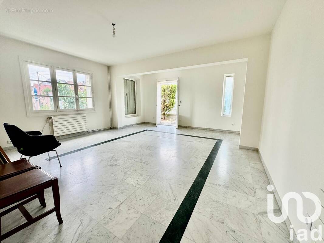 Photo 1 - Maison à ORMESSON-SUR-MARNE