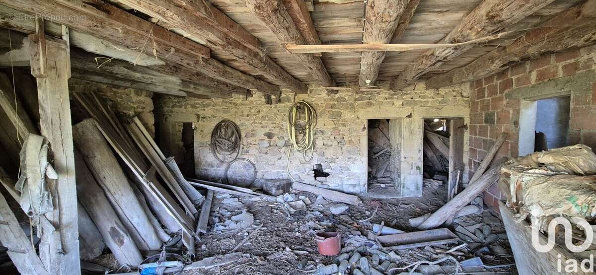 Photo 8 - Maison à SAINT-GENES-LA-TOURETTE