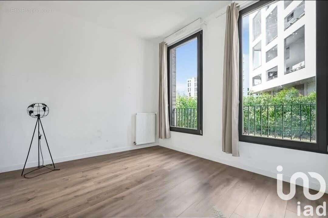 Photo 9 - Appartement à ASNIERES-SUR-SEINE