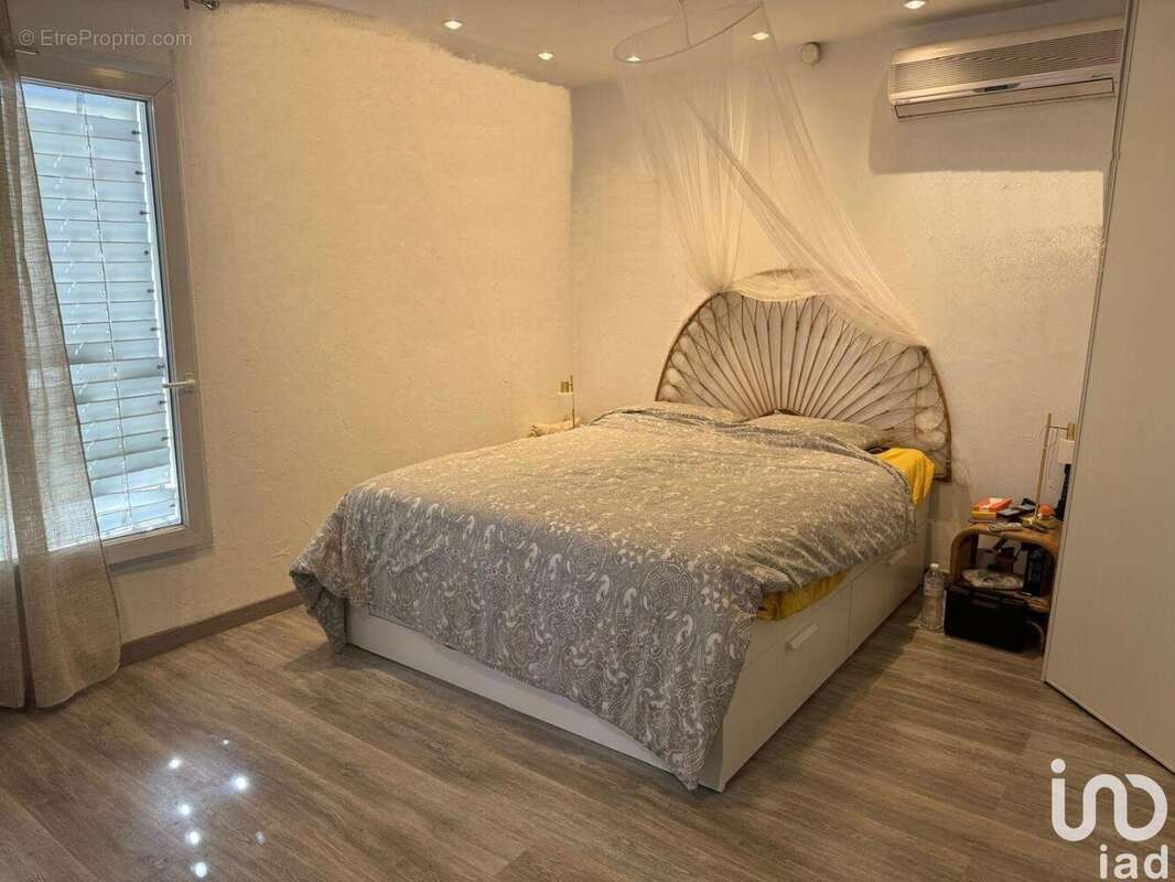 Photo 9 - Commerce à JACOU