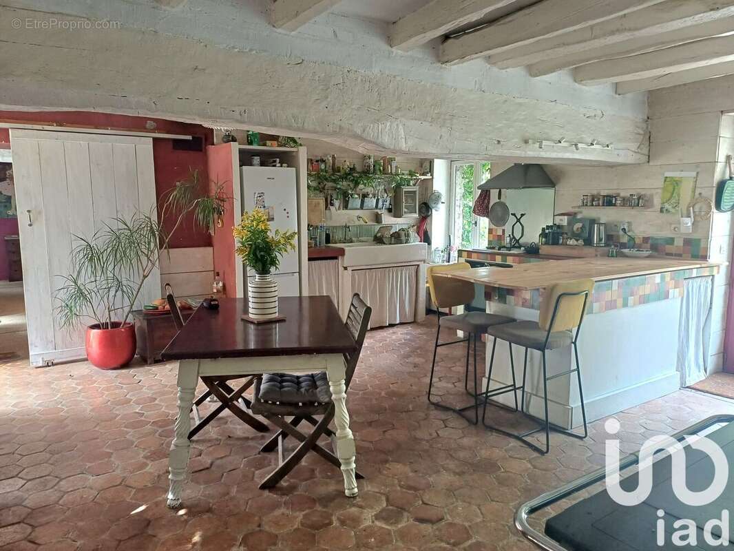 Photo 3 - Maison à THORIGNY-SUR-OREUSE