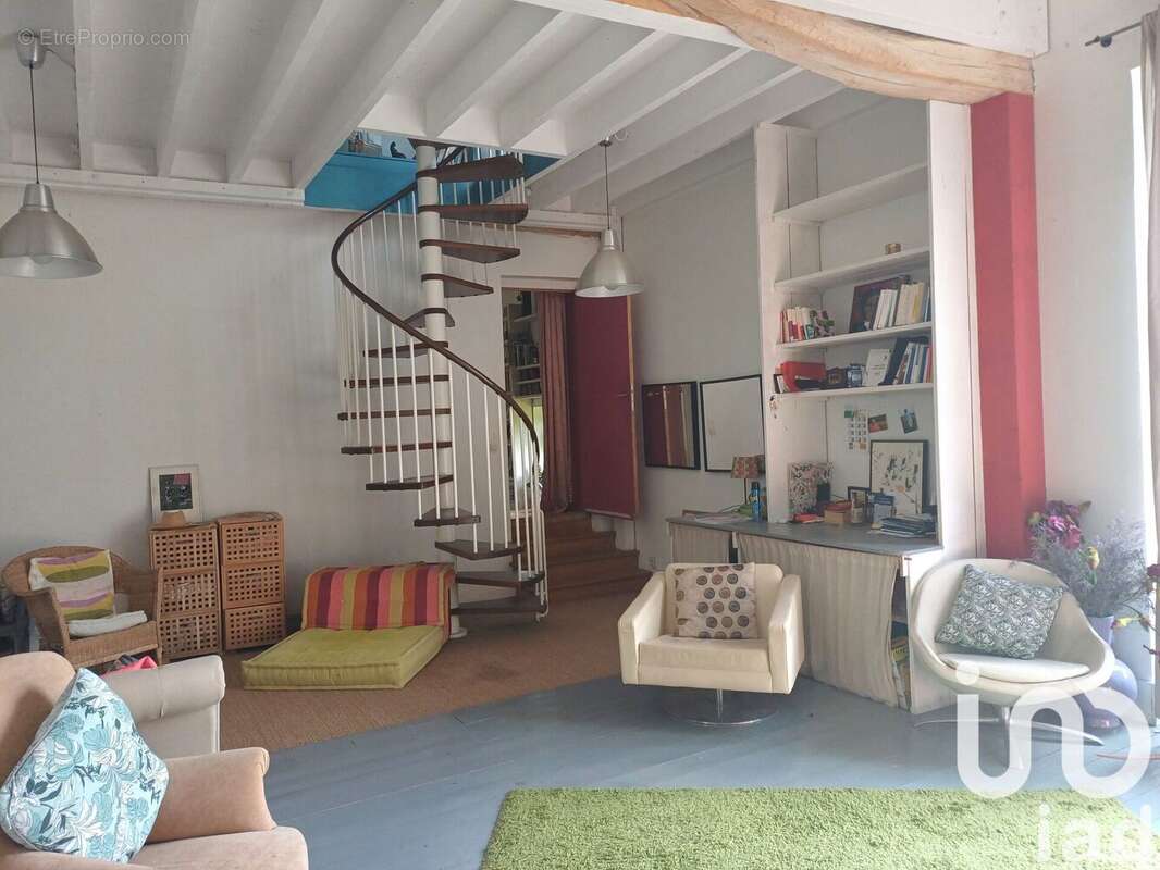 Photo 9 - Maison à THORIGNY-SUR-OREUSE