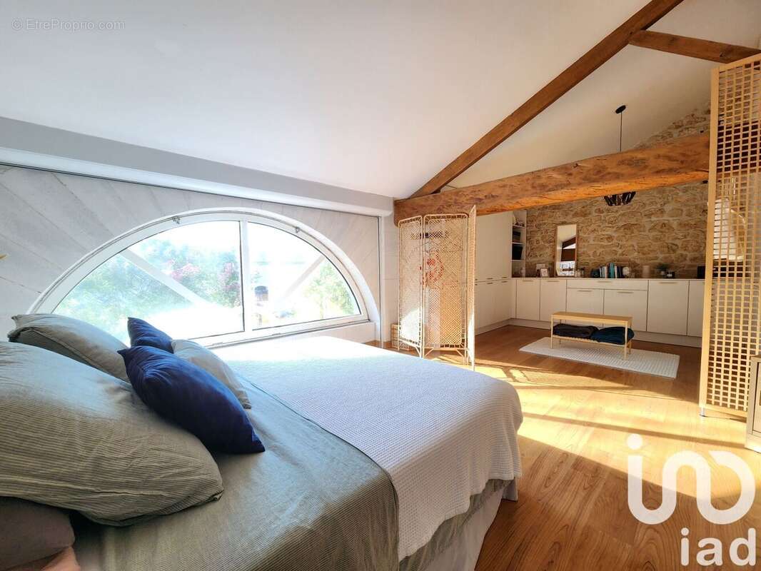 Photo 8 - Maison à ROULLET-SAINT-ESTEPHE