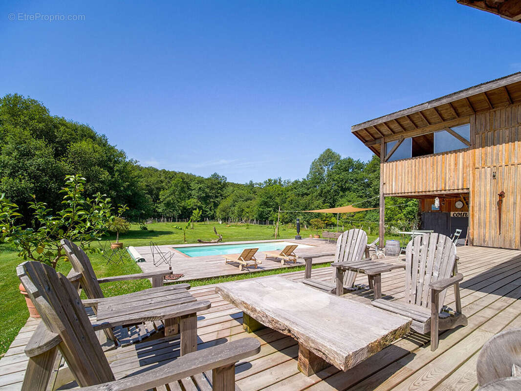 Maison à EUGENIE-LES-BAINS