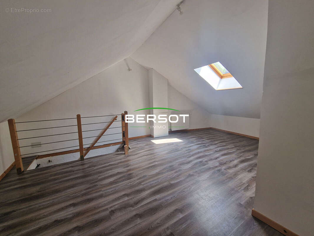 Maison à BAUME-LES-DAMES