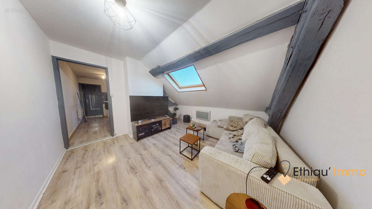 Appartement à SAINTE-SAVINE