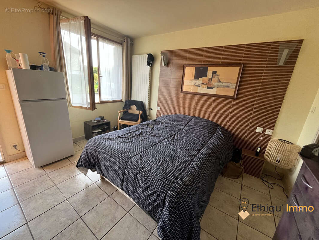 Appartement à SAINTE-SAVINE