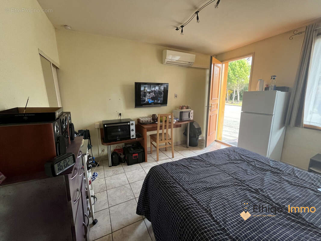 Appartement à SAINTE-SAVINE