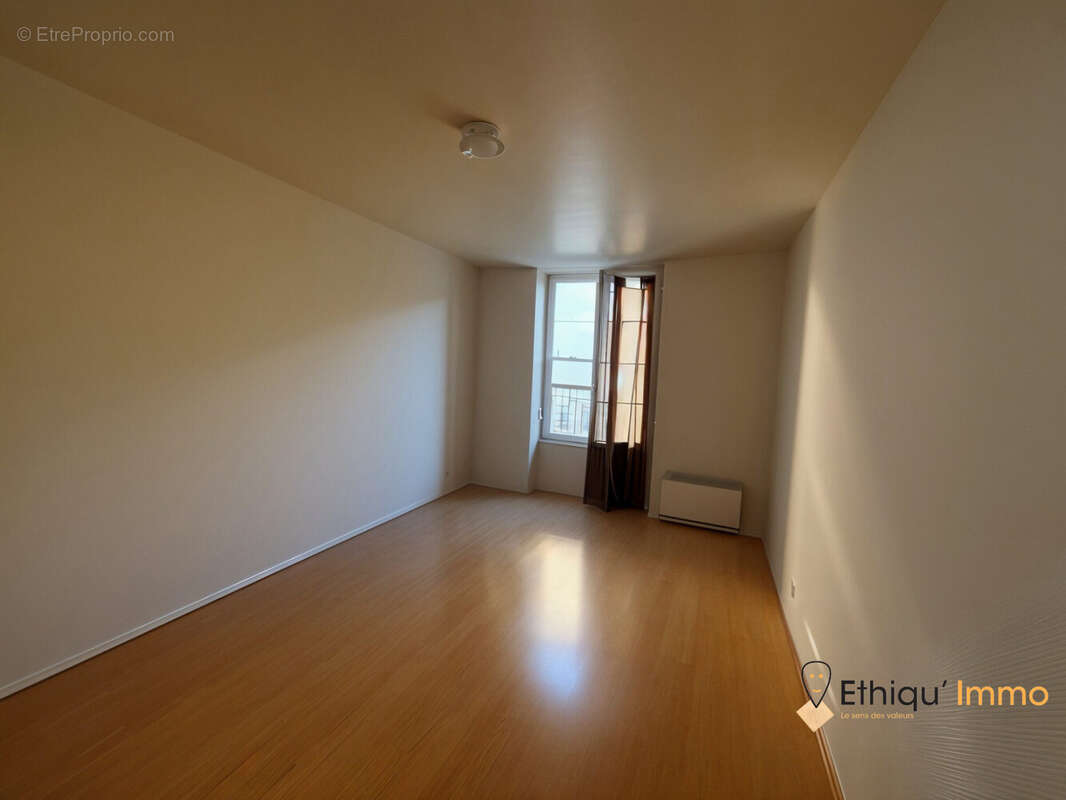 Maison à BAR-SUR-AUBE