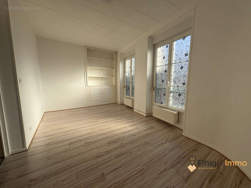 Maison à BAR-SUR-AUBE