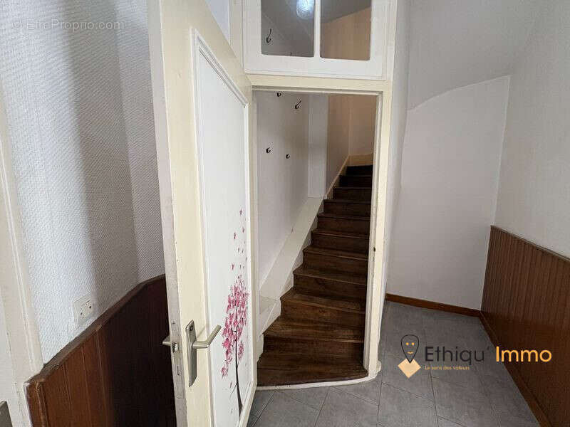 Maison à BAR-SUR-AUBE