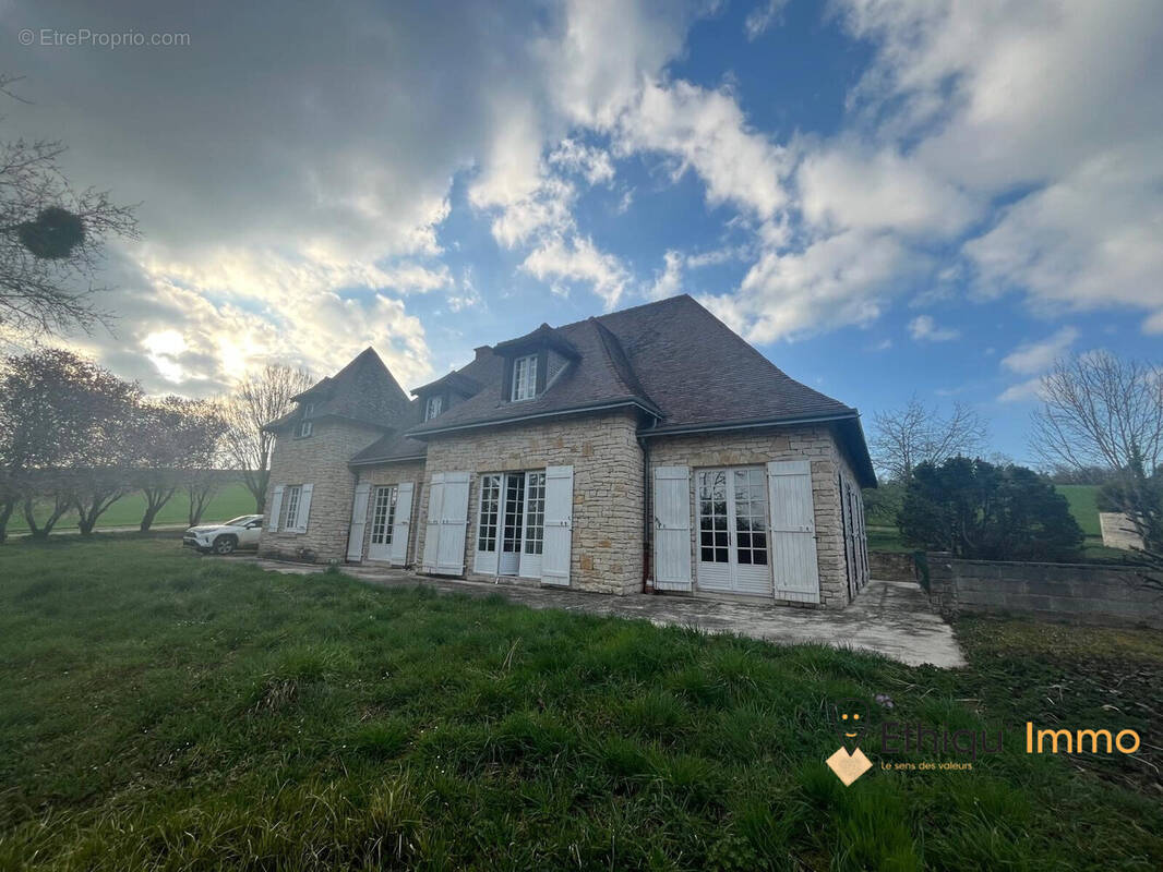 Maison à ROSNAY-L'HOPITAL