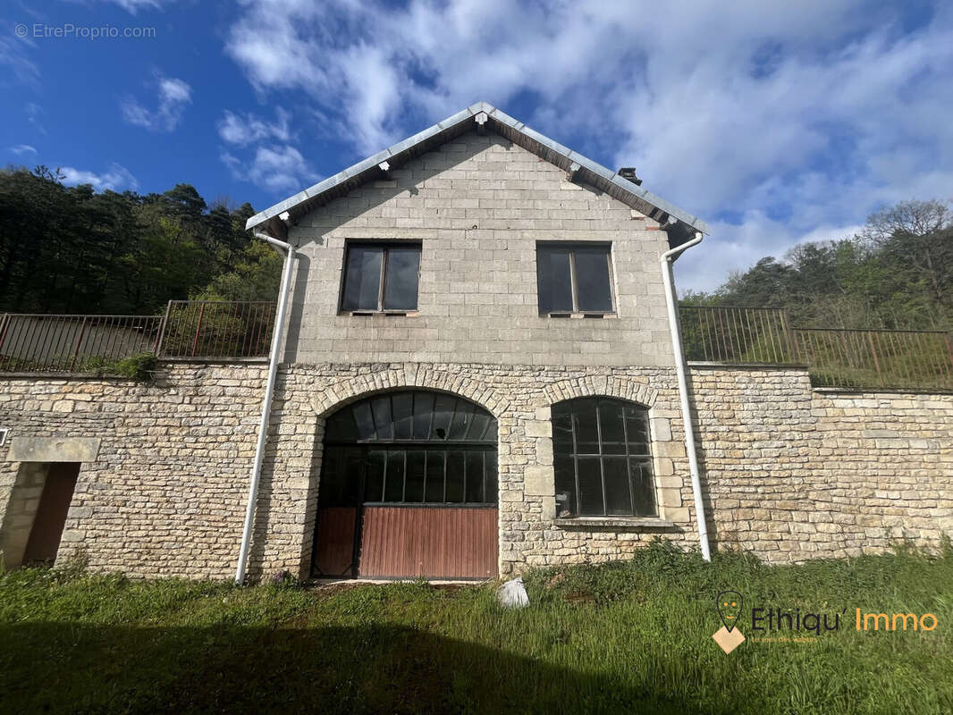 Maison à DOLANCOURT