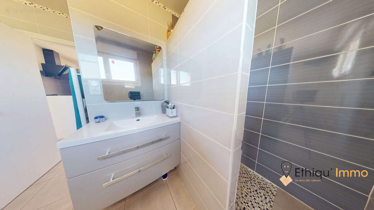 Maison à ALLIBAUDIERES