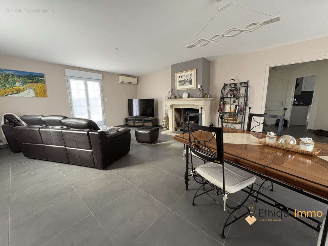 Maison à THIEFFRAIN