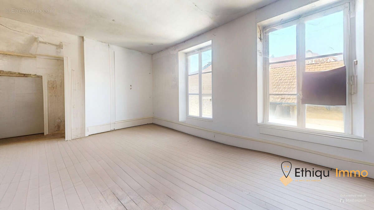 Maison à BAR-SUR-AUBE