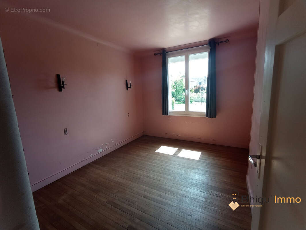 Maison à BAR-SUR-AUBE